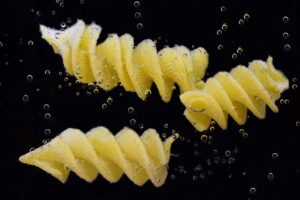 自分を甘やかす食事で楽しむ至福の時間とは？