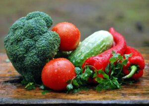 アンチエイジングに効果的な食事とは何ですか？